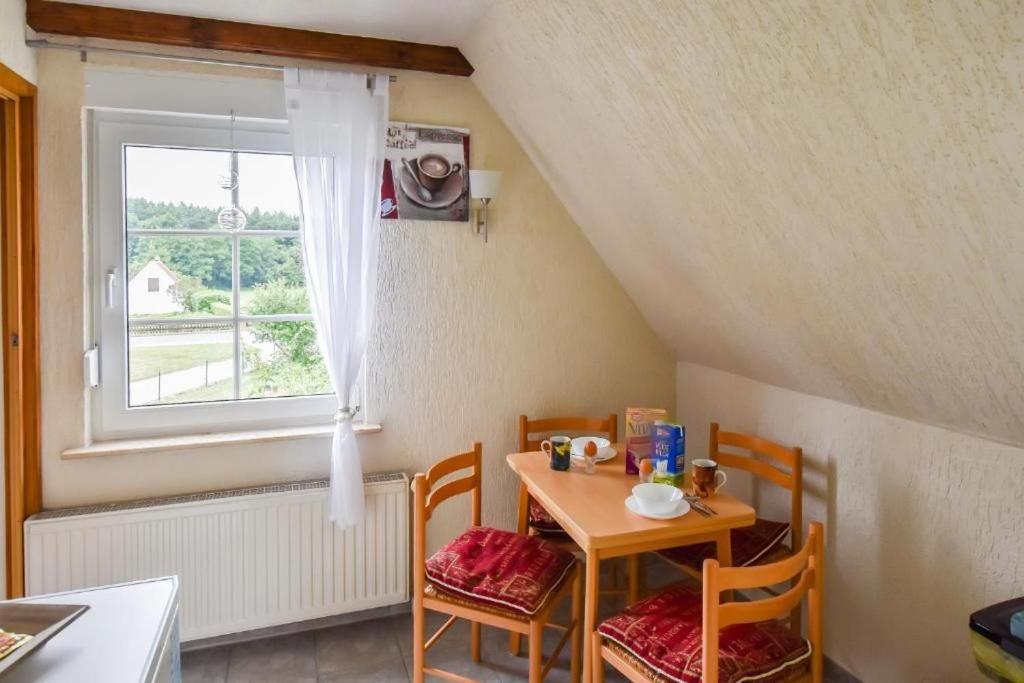 Ferienwohnung Karnitz Im Herzen Von Ruegen Zewnętrze zdjęcie