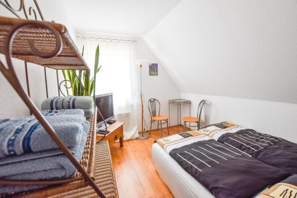 Ferienwohnung Karnitz Im Herzen Von Ruegen Zewnętrze zdjęcie